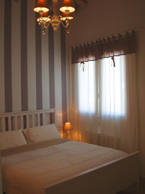 B&B La Porta Rossa ノアーレ 部屋 写真